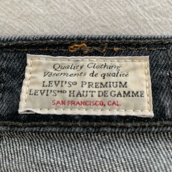 Levi’s Reworked Classic 501 - Picture 9 of 9